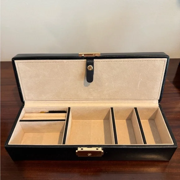 Wolf Heritage Safe Deposit Jewelry Box with lock & key. Never used. - Picture 2 of 9